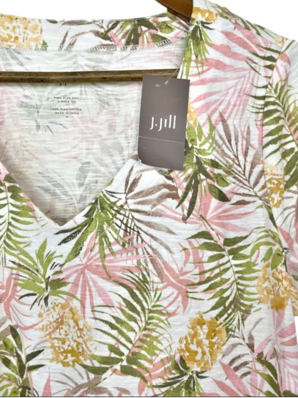 J. Jill Pima Slub Knit V-Neck Tee Shirt Pineapple Palm Print Womens Size M NWT - Picture 4 of 16